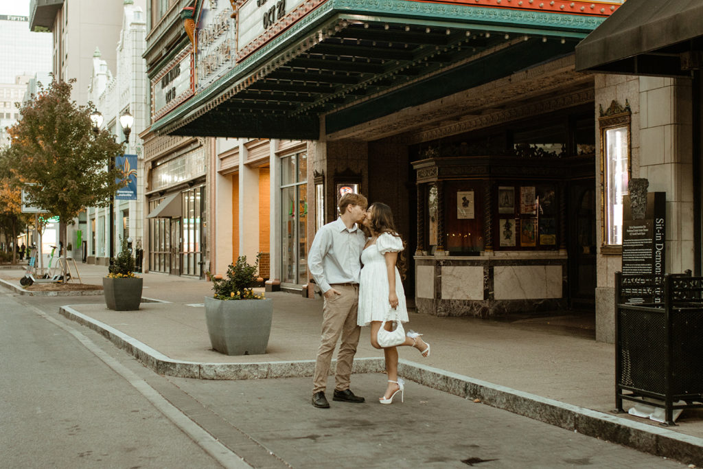 what to wear for engagement photos